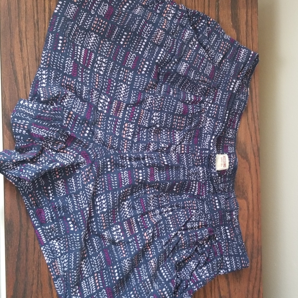 Fun print shorts